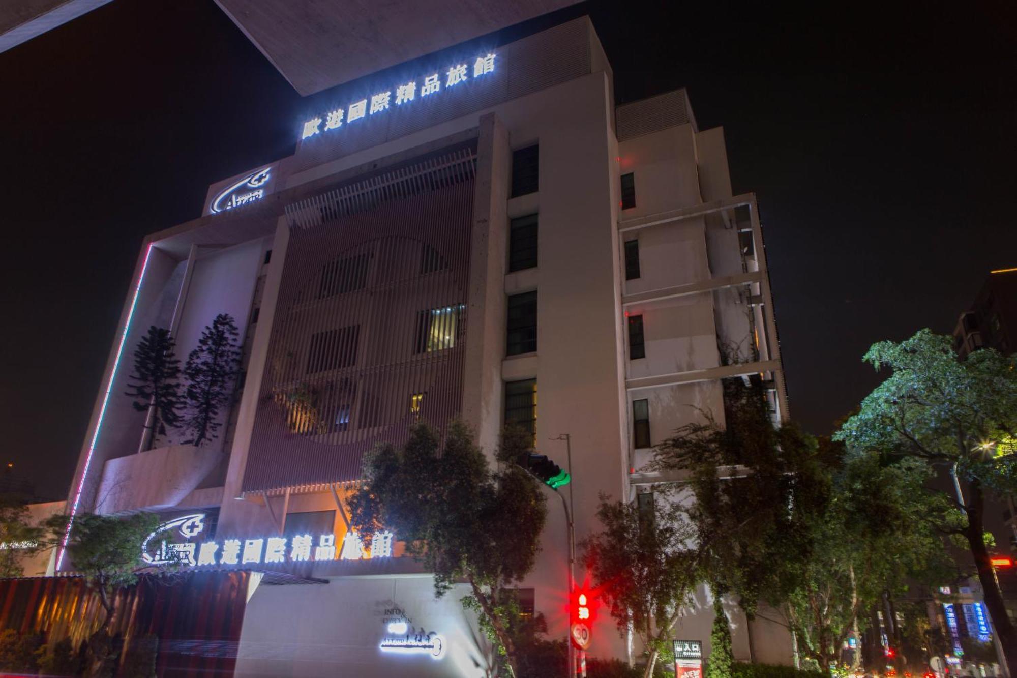 All-Ur Boutique Motel - Taichung Branch Exterior foto